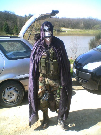 quando la morte gira in campo con un M4