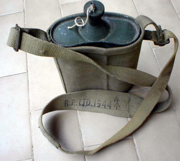 borraccia Inglese completa ww2