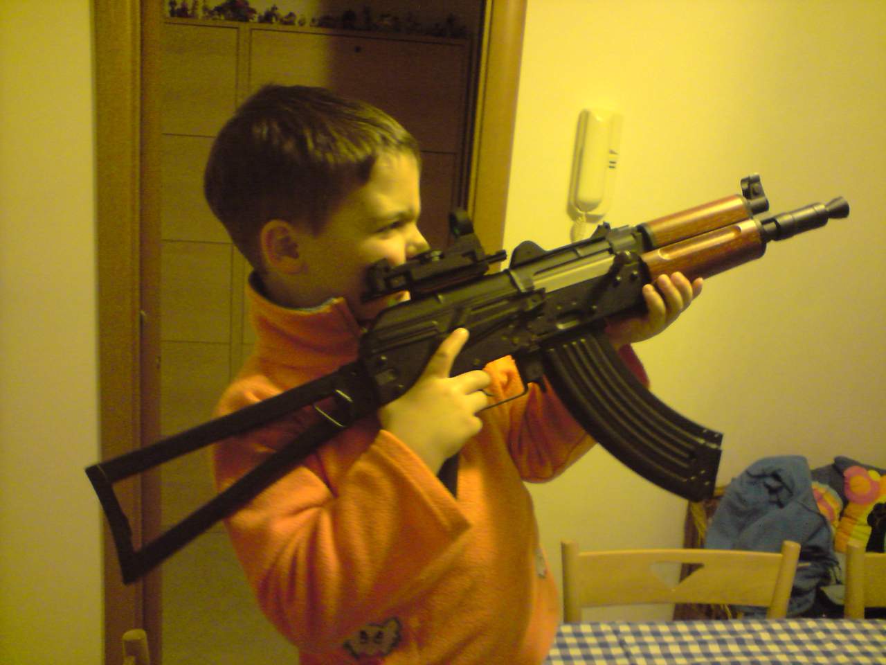 Ale con AK74 2